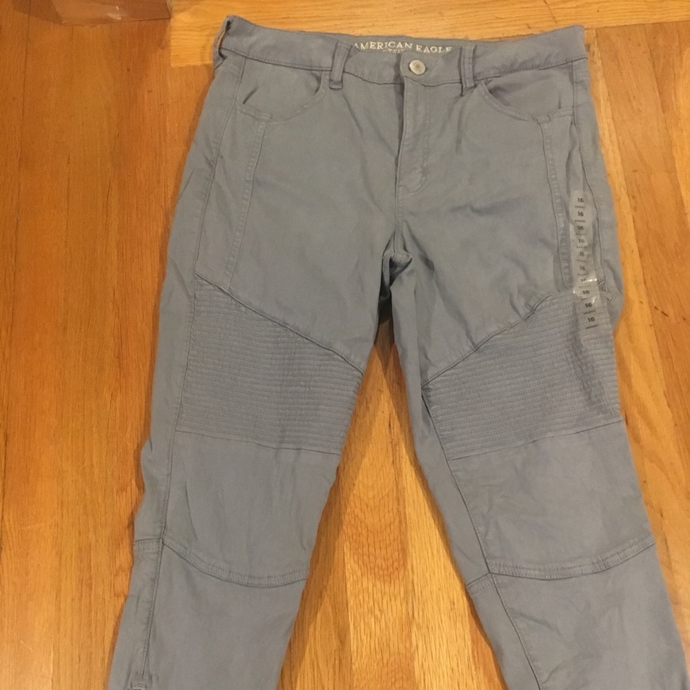 American Eagle Outfitters Hi-Rise Jegging